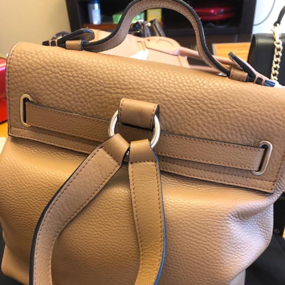 Massimo Dutti Backpack/Bucket bag - Picture 2 of 7